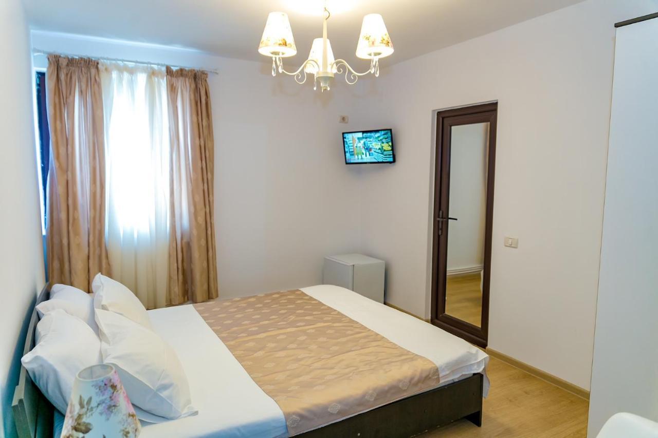 Hotel Magnolia Vama Veche Esterno foto